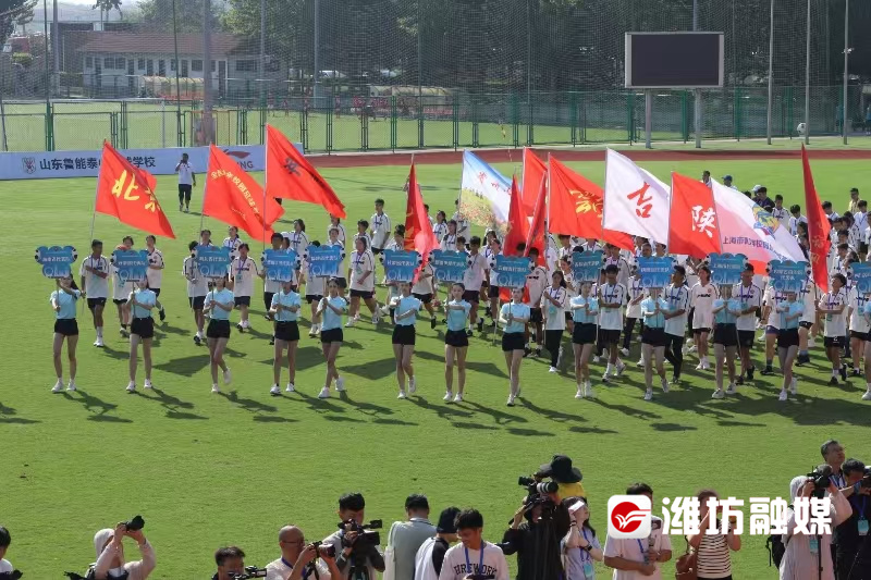 中国足球举办全国青少年足球夏令营 中国足球举办全国青少年足球夏令营